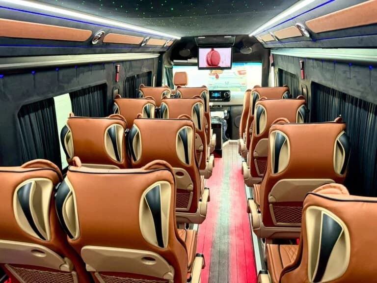 Mercedes Benz Sprinter 18 Seater - Image 3